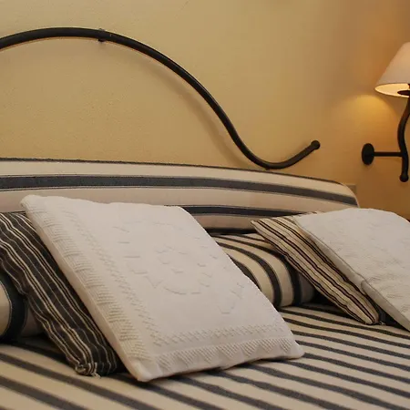 Отель Agrihotel Morada Вилла-Сан-Пьетро